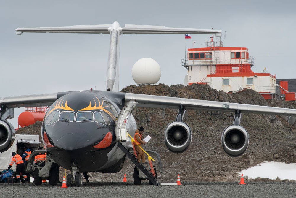 DAP-Airline-King-George-Island-in-der-Antarktis-2