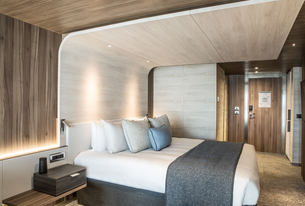 Die-Le-Commandant-Charcot-Grand-Prestige-Suite-PONANT-Gilles-Trillard