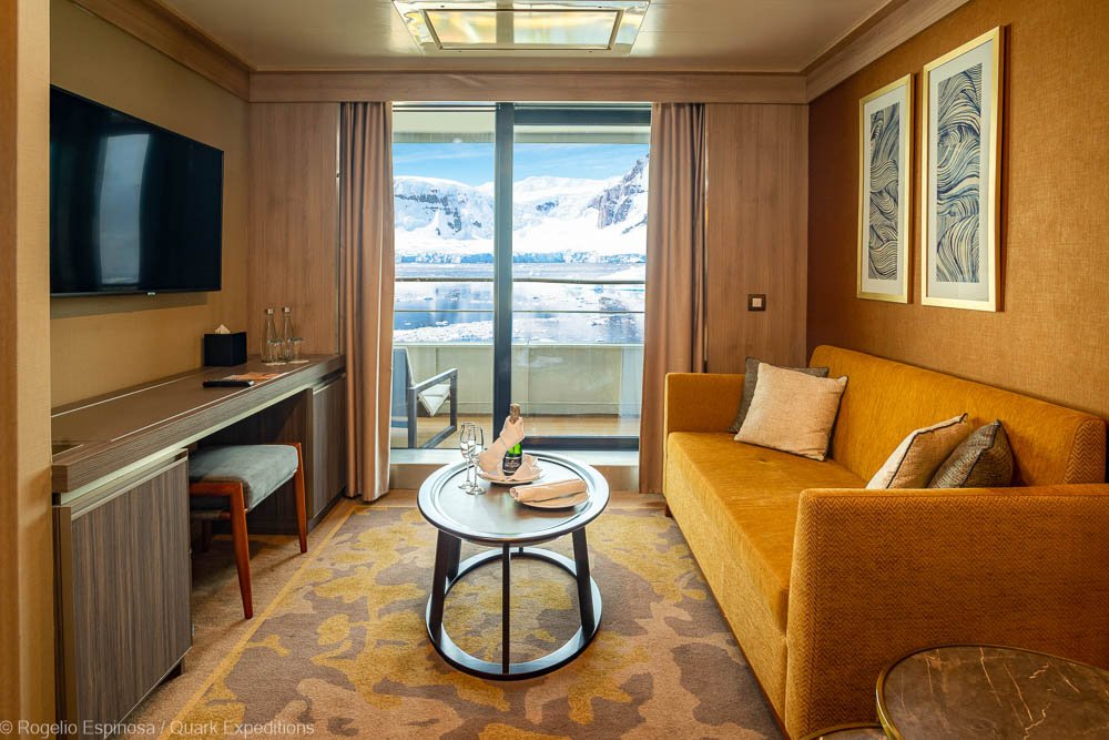 Owner-Suite-der-World-Explorer-Rogelio-Espinosa-Quark-Expeditions