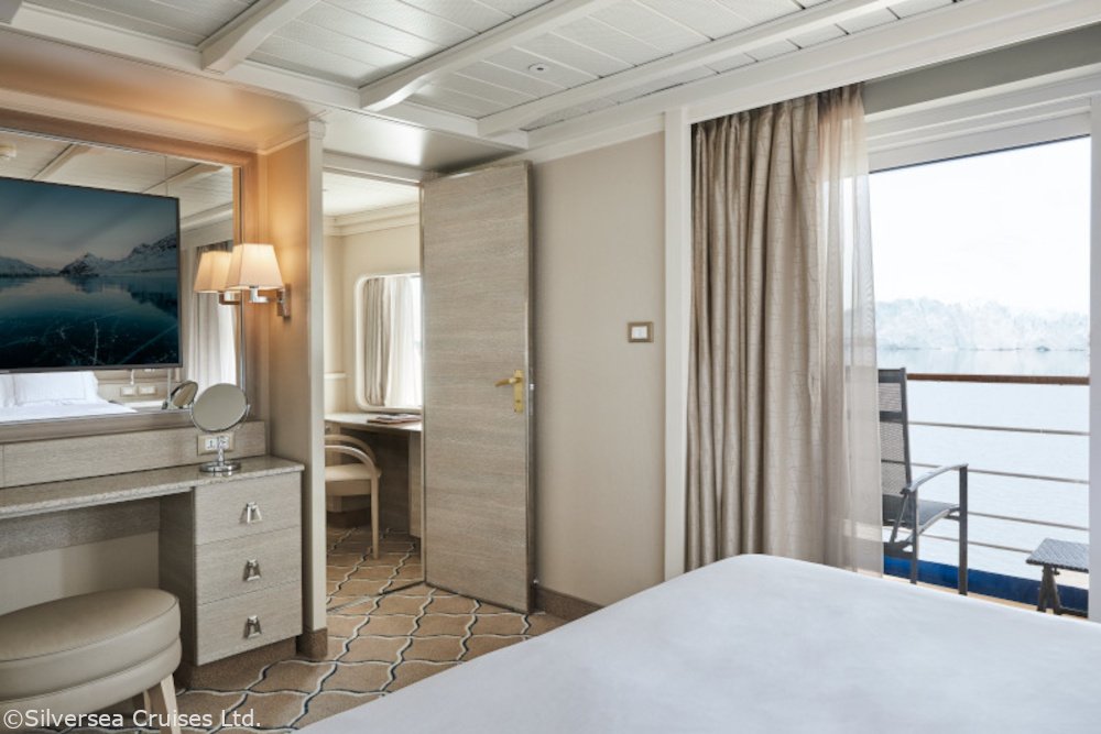Silversea-Cruises-Ltd-Silver-Cloud-Grand-Suite