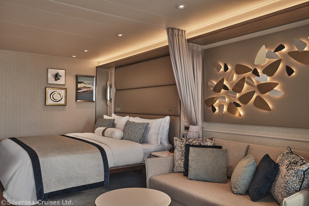 Silversea-Cruises-Ltd-Silver-Endeavour-Deluxe-Veranda-Suite