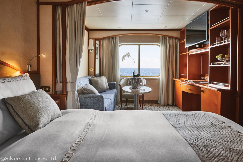 Silversea-Cruises-Ltd-Silver-Wind-Vista-Suite